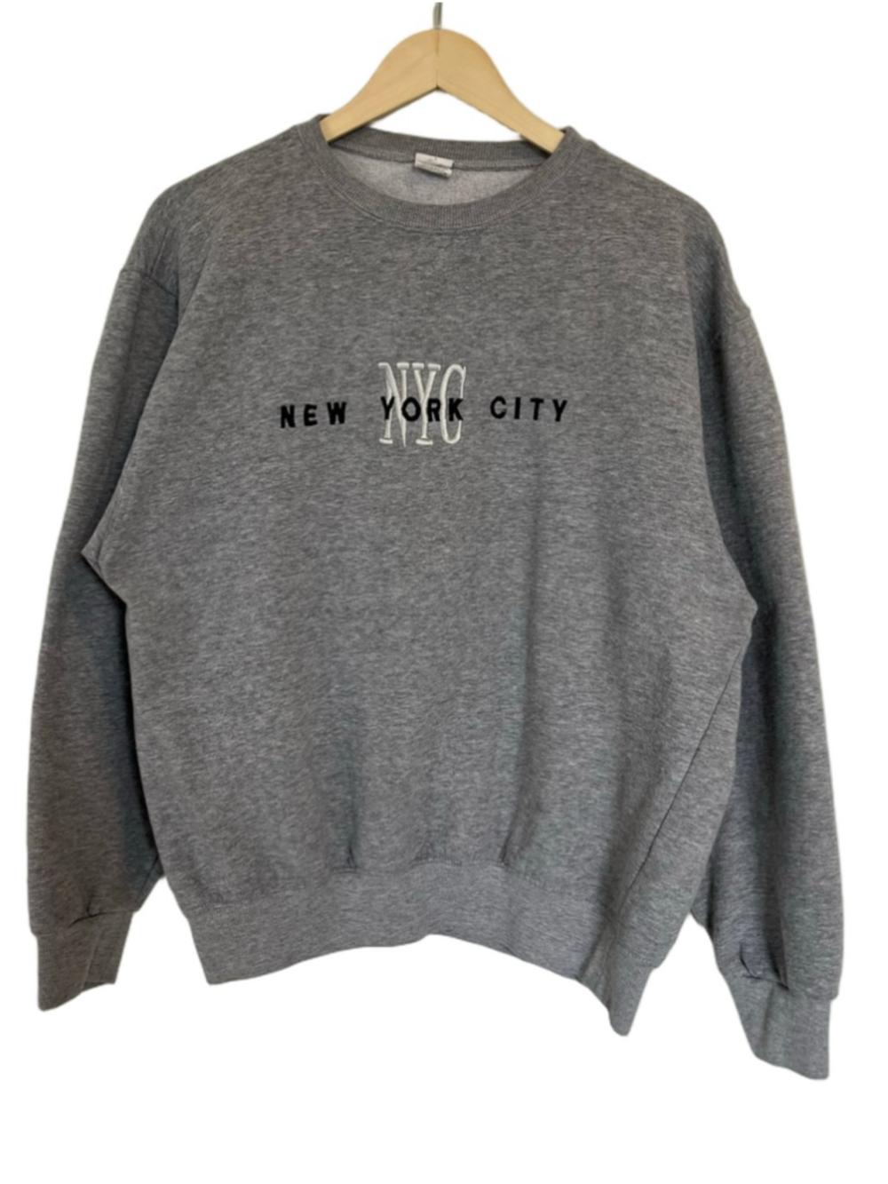 90s NYC Graphic Embroidered Crewneck Oversized Sweatshirt Grey Vintage Cozy